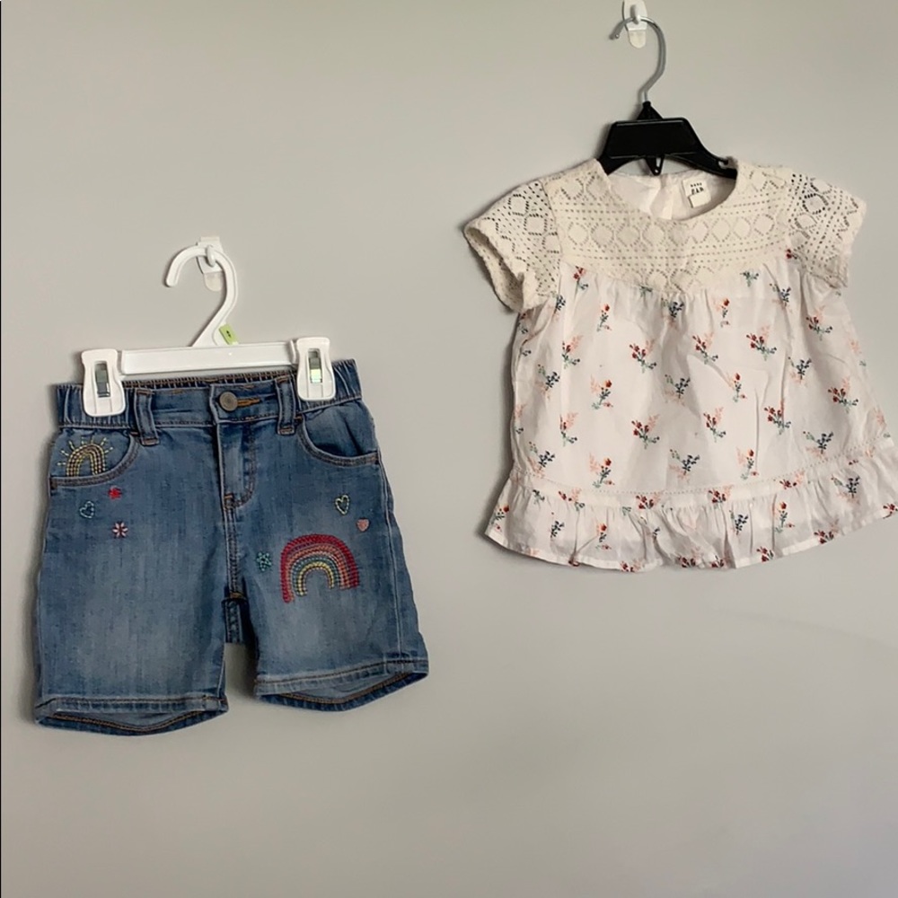 Baby Gap girls short and shirt set